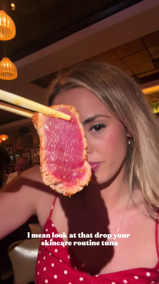 City Oyster in Delray Beach showing review, delray beach roll, seared tuna, fresh bread, service, video by tableforava on TikTok