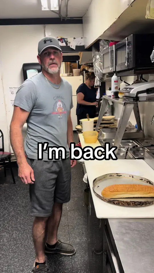 Classic Pizza & Subs in Fort Meade showing pizza, subs, video by classic.pizza.and on TikTok