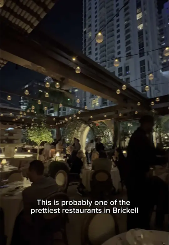Claudie in Miami showing french restaurant, atmosphere, video by thehungrypost on TikTok