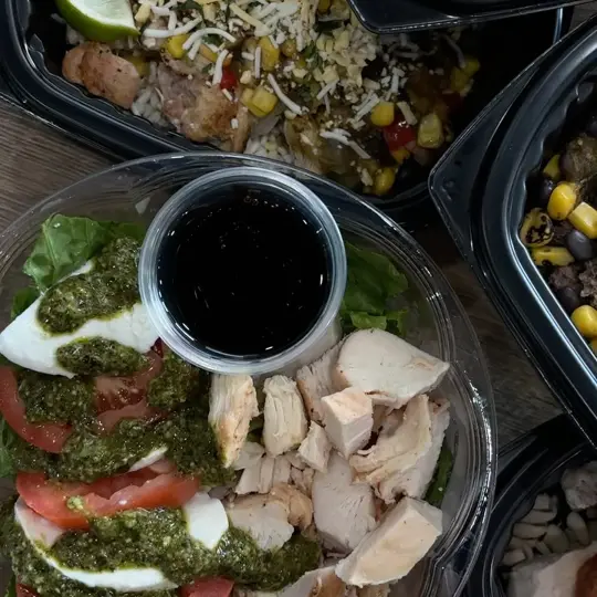 Clean Eatz in Belleair Bluffs showing restaurant, clean eats, video by Clean Eatz Belleair Bluffs, Florida on Facebook
