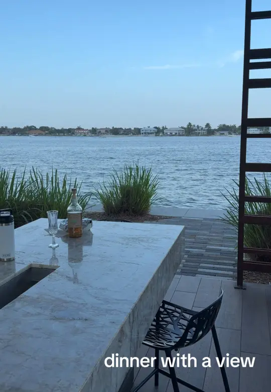 Coastal Del Mar - Seafood Grill in Lady Lake showing atmosphere, dinner, video by bangeles_1 on TikTok