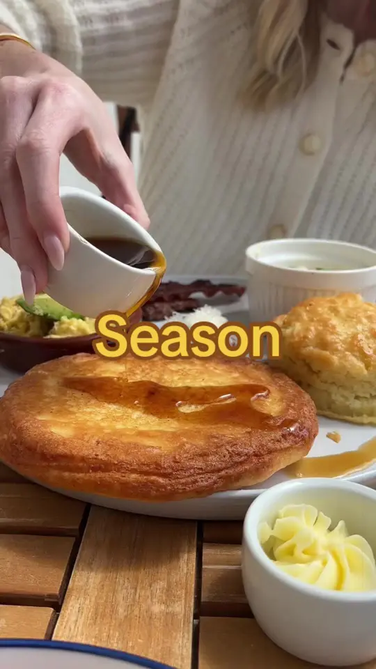 Cocina De La Tia in Marietta showing brunch, pancakes, biscuit, video by dirtycoggins on TikTok