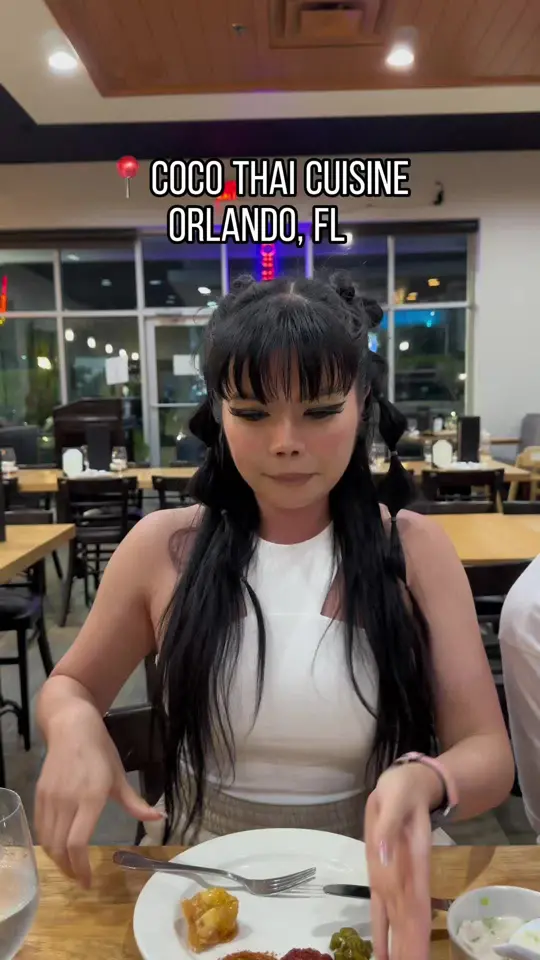 Coco Thai in Orlando showing review, khao soi, tom kha, pad thai, video by lidia4thewin on TikTok