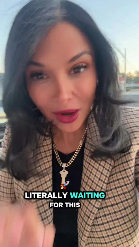 Colombia Que Chimba Café in Spring Hill showing review, visit, colombian food, bandeja paisa, video by cristinaalonzo on TikTok