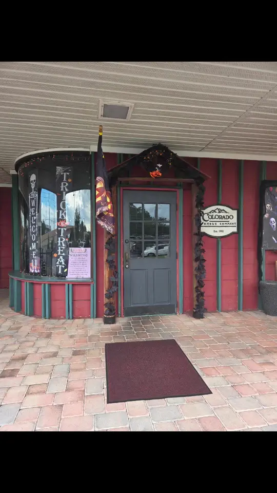 Colorado Fondue Company in Casselberry showing decor, atmosphere, video by alymvvtravelco on TikTok