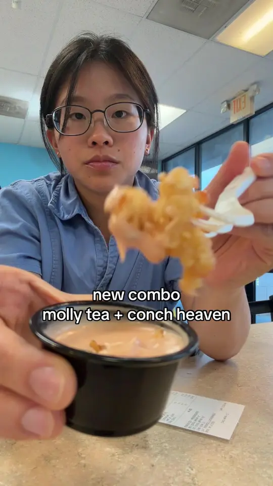 Conch Heaven in Atlanta showing restaurant visit, conch, carribean food, bahamian, video by lijachang on TikTok