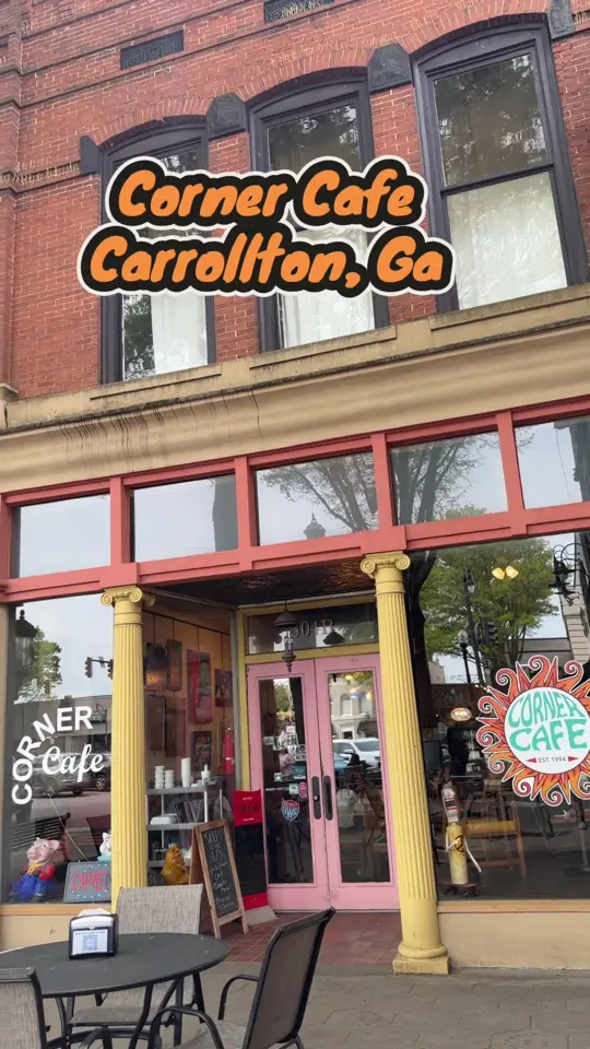 Corner Cafe in Atlanta showing review, visit, food, pita framptom wrap, atmosphere, local artwork, video by kyleekreator on TikTok