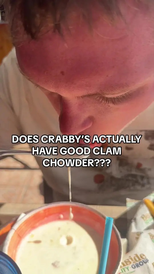Crabby Bill's in Indian Rocks Beach showing food review, clam chowder, video by kimmyeatsfood on TikTok