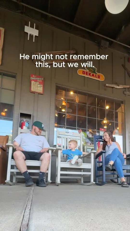 Cracker Barrel Old Country Store in Bradenton showing atmosphere, front porch, video by Cracker Barrel Old Country Store on Facebook