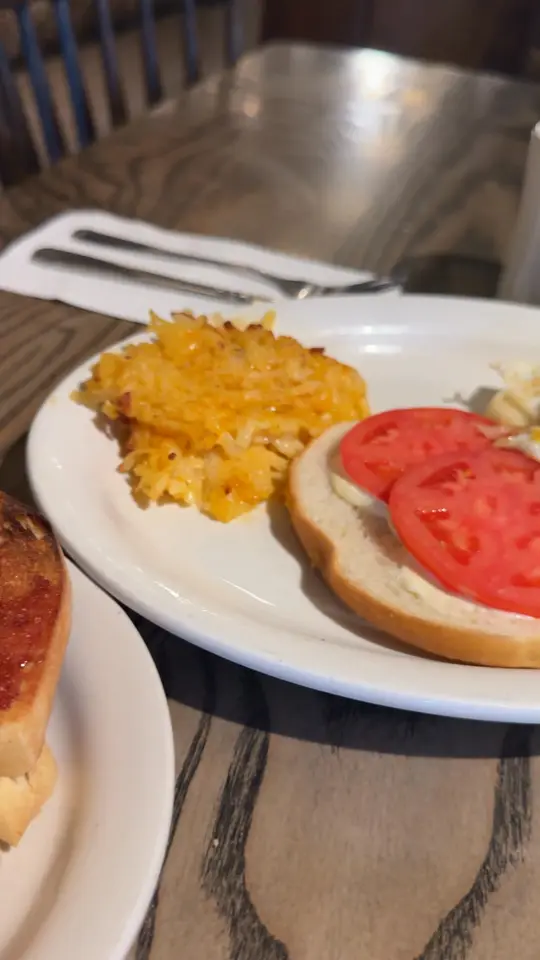 Cracker Barrel Old Country Store in Columbus showing food, sourdough bread, video by Cracker Barrel Old Country Store on Facebook