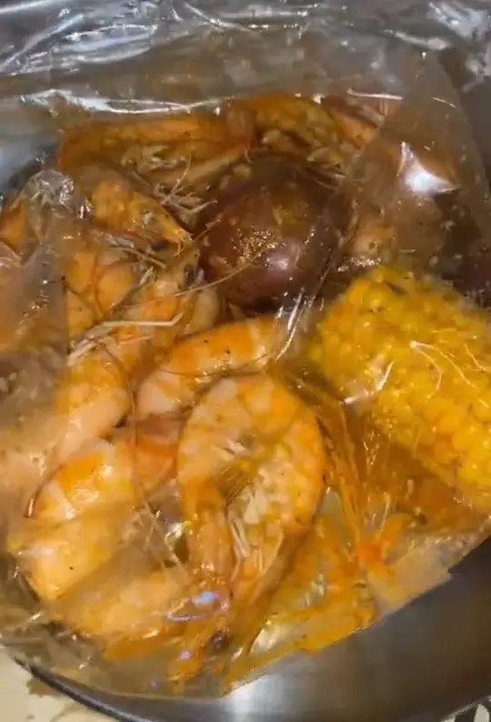 Crafty Crab Margate in Margate showing take out, dine-in, video by Crafty Crab - Fort Lauderdale on Facebook