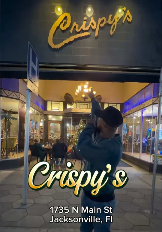 Crispy's in Jacksonville showing review, visit, video by thewrightslices on TikTok