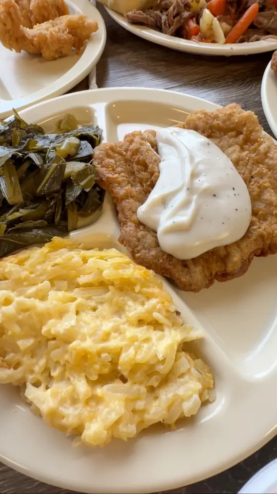 Crossroads Cafe & Catering in Demorest showing restaurant, comfort food, meat-and-three, home-style plates, family-owned, video by Mountains and Main on Facebook