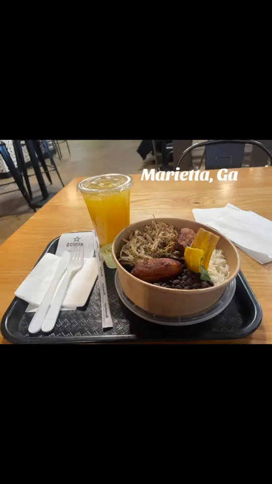 D'Cuban (Marietta) in Marietta showing review, pork bowl, rice and beans, plantains, fresh juices, video by raeofsunshine_32 on TikTok