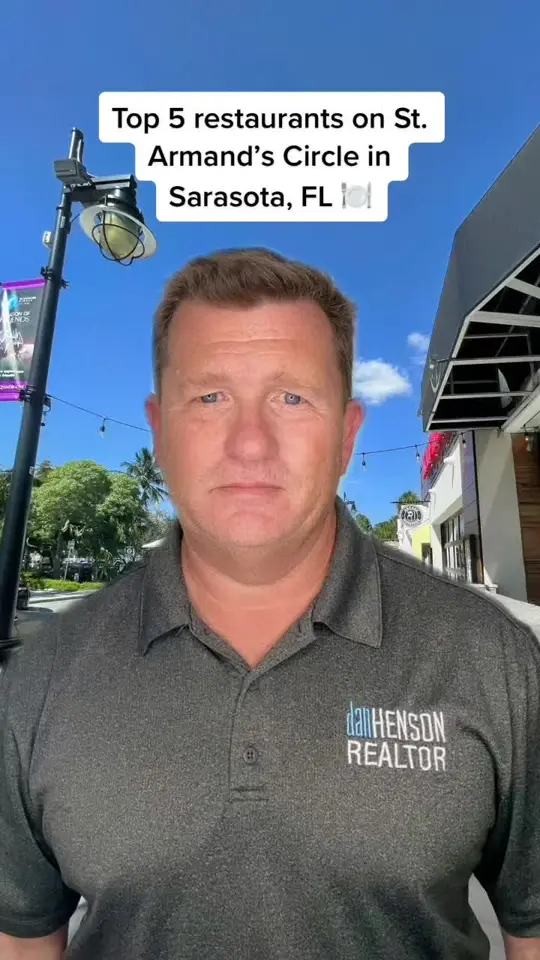 Daiquiri Deck St. Armands Circle in Sarasota showing review, visit, video by sarasota_fl_living on TikTok