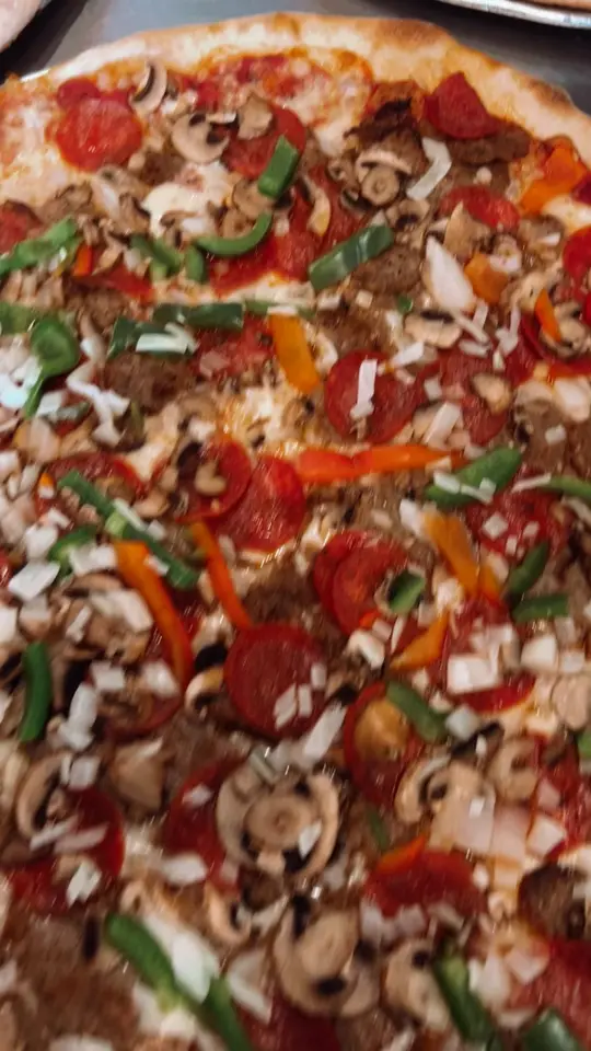 Danny's Pizzeria in Bradenton showing pizza, video by Danny's Pizzeria - Bradenton, FL on Facebook