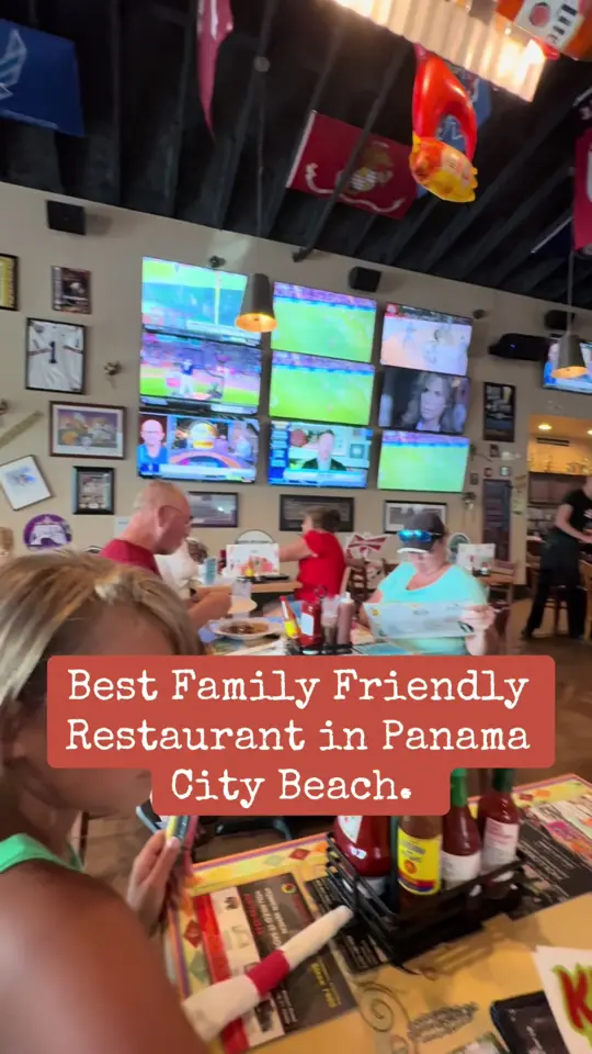 Dat Cajun Place Cafe in Panama City showing review, atmosphere, food, fish and chicken fried, blackened or grilled, video by elizabeth.seaborne on TikTok