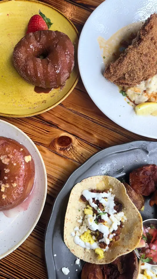 DEEP Brewing Company in Tallahassee showing brunch, restaurant visit, video by isaceras_ on TikTok