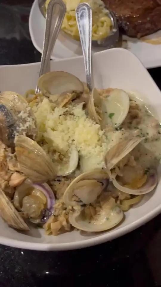  in Florida showing food, clam linguine, video by ashleychennel on TikTok