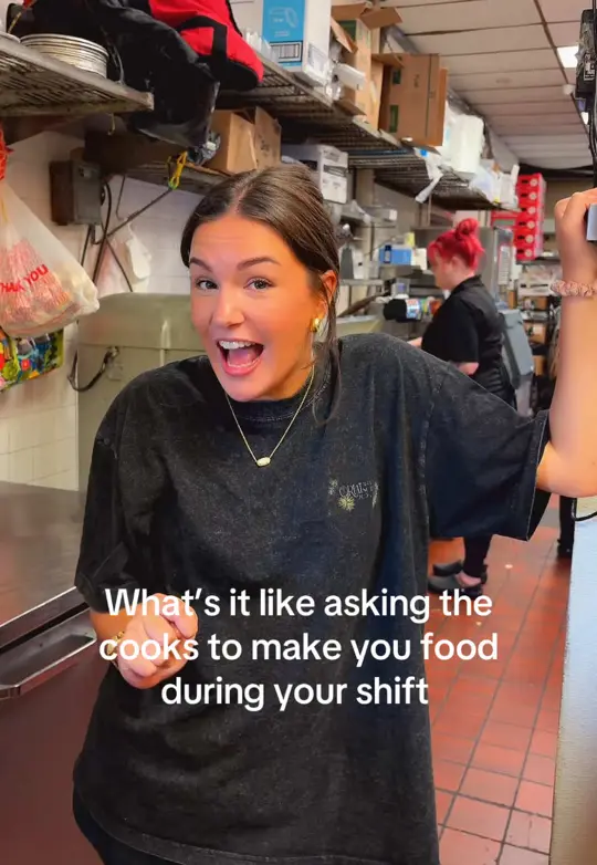 Di Angelo Pizza in Miami Gardens showing italian food, pizza, video by angelosristorantee on TikTok