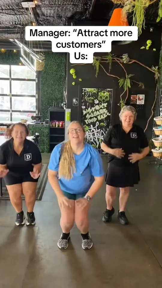 District Square Food Hall in Springfield showing food, burger / pizza / pasta, video by District Square Food Hall on Facebook