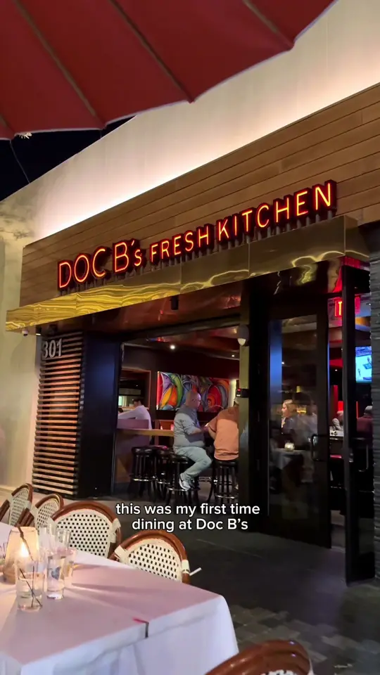  in Florida showing review, casual dining, chicken wings, roasted wings, steak, kebab, tresleches, video by innythefoodie on TikTok
