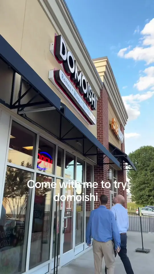 DOMOISHI Poké Bowl - Ramen - Wings - Boba Tea in Miramar showing review, visit, video by tookiemcclurkin on TikTok