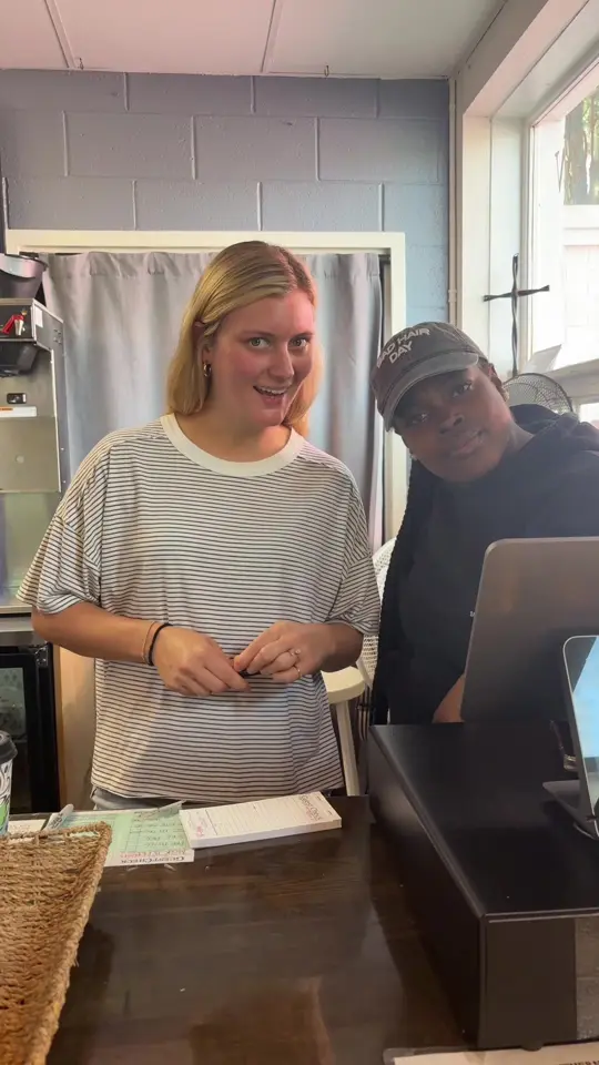 Don Que’s Southern BBQ in Brunswick showing visit, atmosphere, video by donquesbbq on TikTok