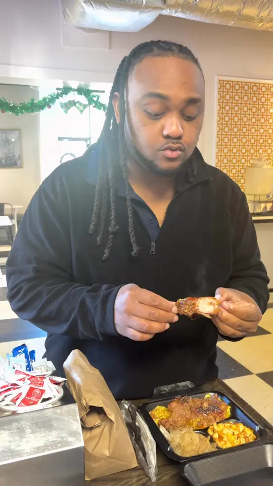 Don Que’s Southern BBQ in Brunswick showing review, visit, video by Don Ques Southern BBQ on Facebook