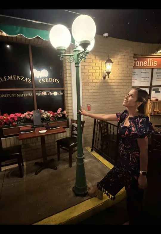 Donato's Italian Restaurant in Port Charlotte showing italian food, restaurant visit, video by sachasteidel on TikTok