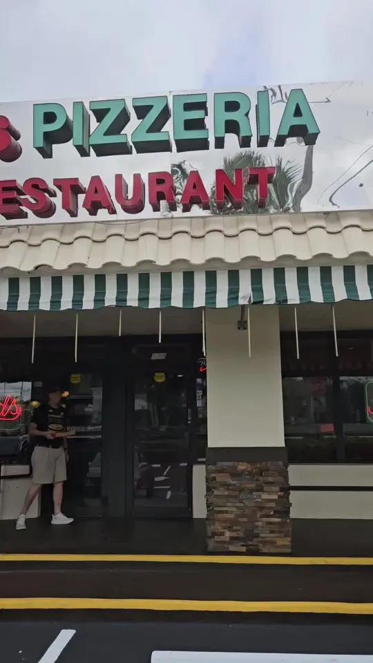 Dough Boys Pizzeria & Italian Restaurant on TikTok, video by pizzainspectorjamal