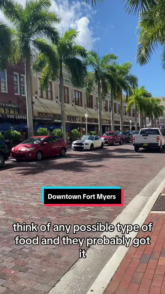 Downtown House of Pizza in Fort Myers showing restaurant, pizza, video by tropicaloasisflorida on TikTok