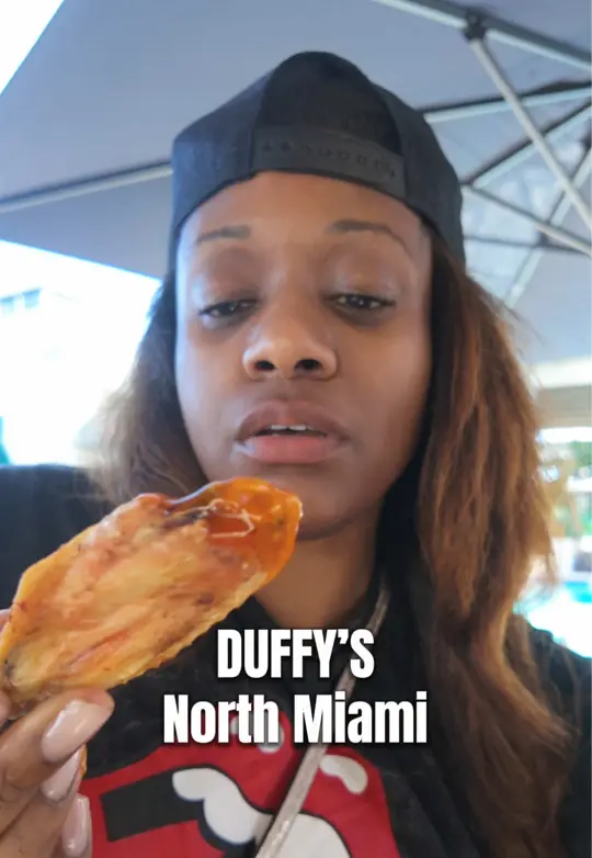 Duffy's Sports Grill in Stuart showing sports, drinks, video by deelovessports on TikTok