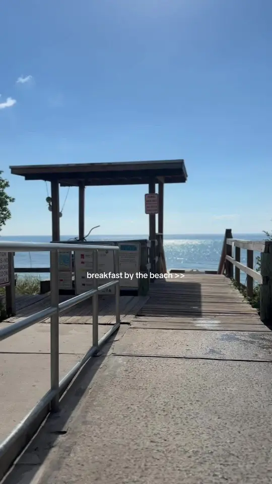 Dune Deck Café in Lantana showing drink, popsicle mimosa, video by ugcwithkathleen on TikTok