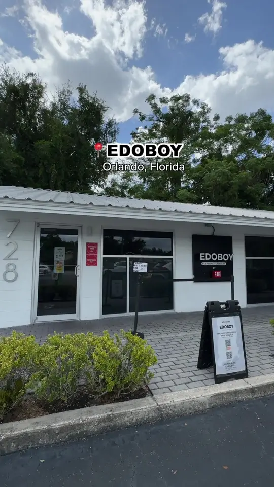 Edoboy in Orlando showing omakase, sushi, standing bar, restaurant visit, video by visit_orlando on TikTok
