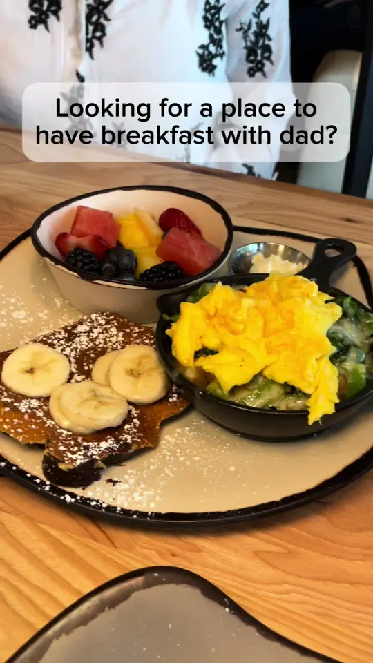Egg Harbor Cafe in Johns Creek showing food, grill master skillet, iced strawberry matcha latte, video by amanda.eatz on TikTok