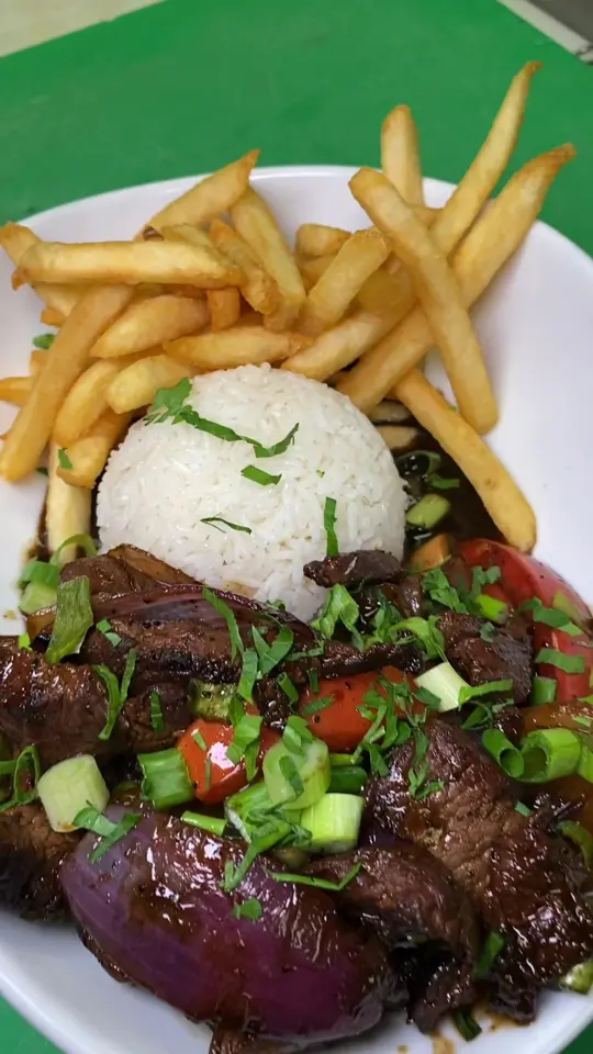  in Florida showing food, lomo saltado, video by foodyfetish on TikTok