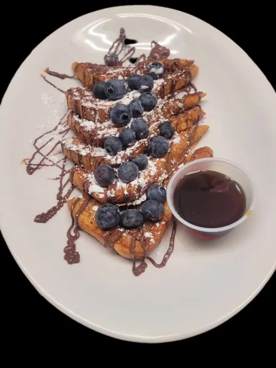 El Rey Mexitalia Restaurant in Albany showing brunch, freshly made dishes, video by El Rey Mexitalia on Facebook