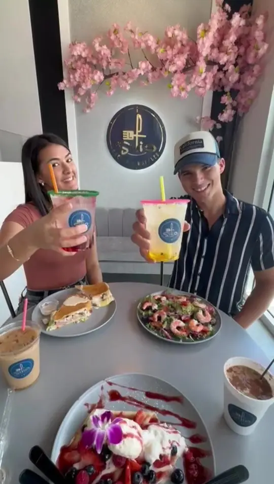 El Sitio Crepes & Waffles in Lake Worth showing crepes, waffles, sandwiches, salads, desserts, coffee, video by elsitiocrepesandwaffles on TikTok