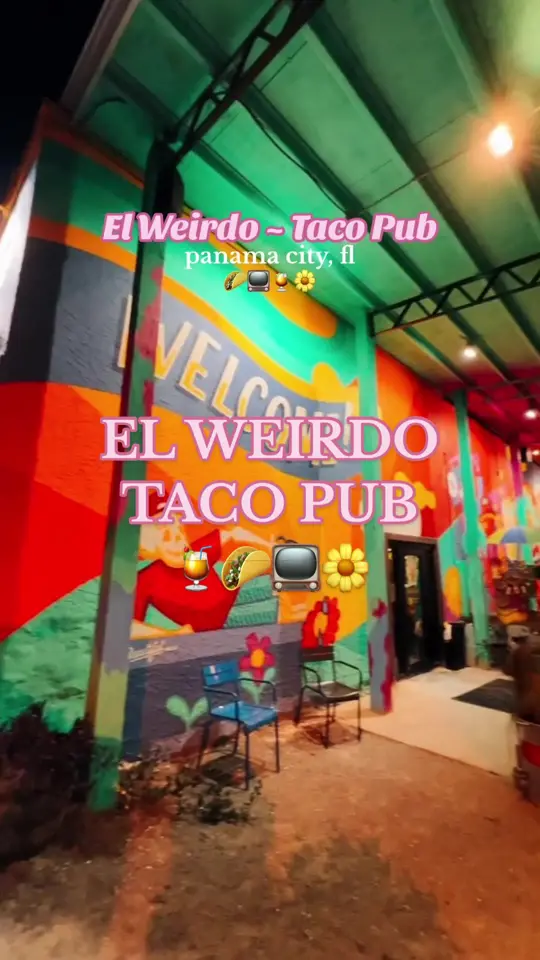 El Weirdo in Panama City showing review, visit, tacos, nachos, quesadillas, video by paytononvacation on TikTok