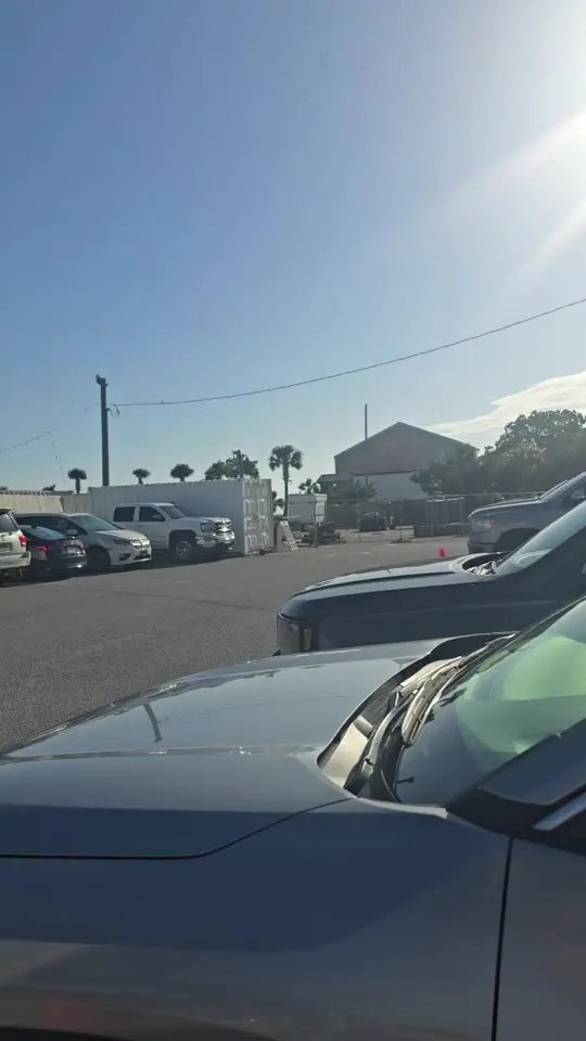 Emerald Waterfront Bar and Grill in Navarre showing food, ahi appetizer, steak, bar vibes, waterfront view, video by eatingwithbrent on TikTok