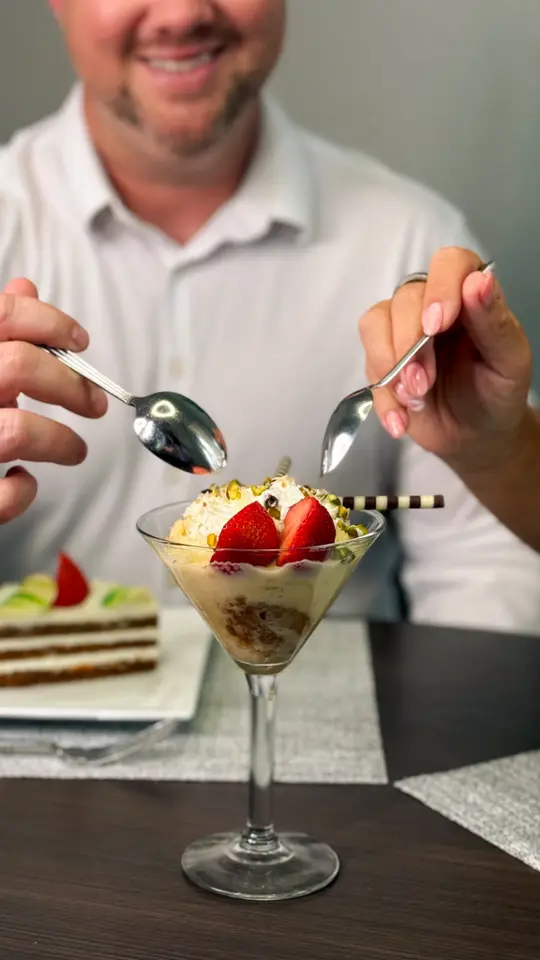 Everglades Restaurant in Orlando showing event, magical dining program, menu, restaurant promotion, video by Rosen Centre on Facebook