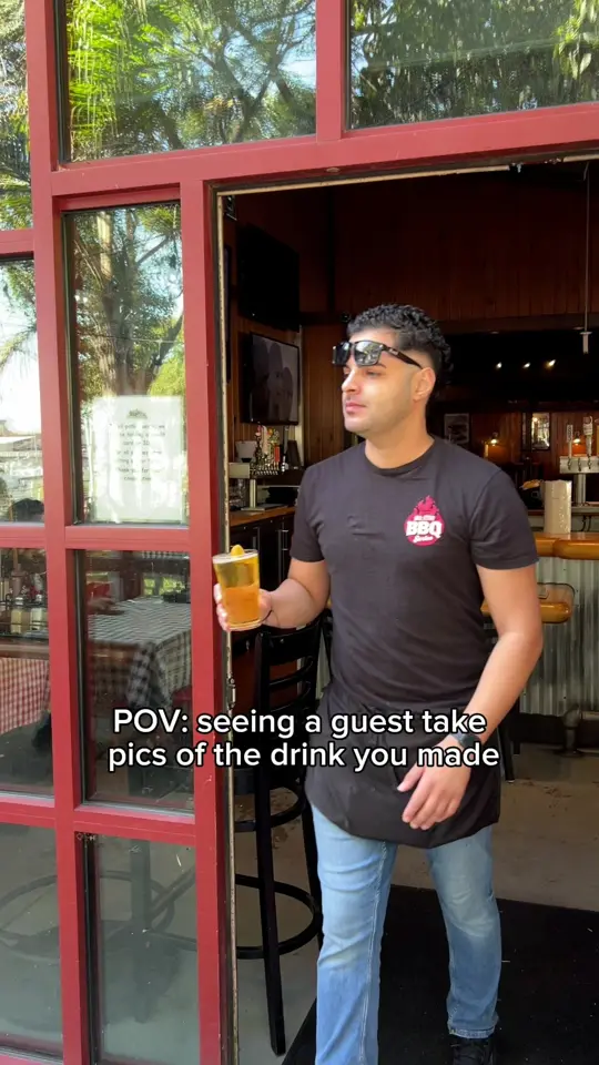 Famous Dave's - Doral, FL in Doral showing drinks, viral moment, video by Famous Dave's Bar-B-Que of America on Facebook