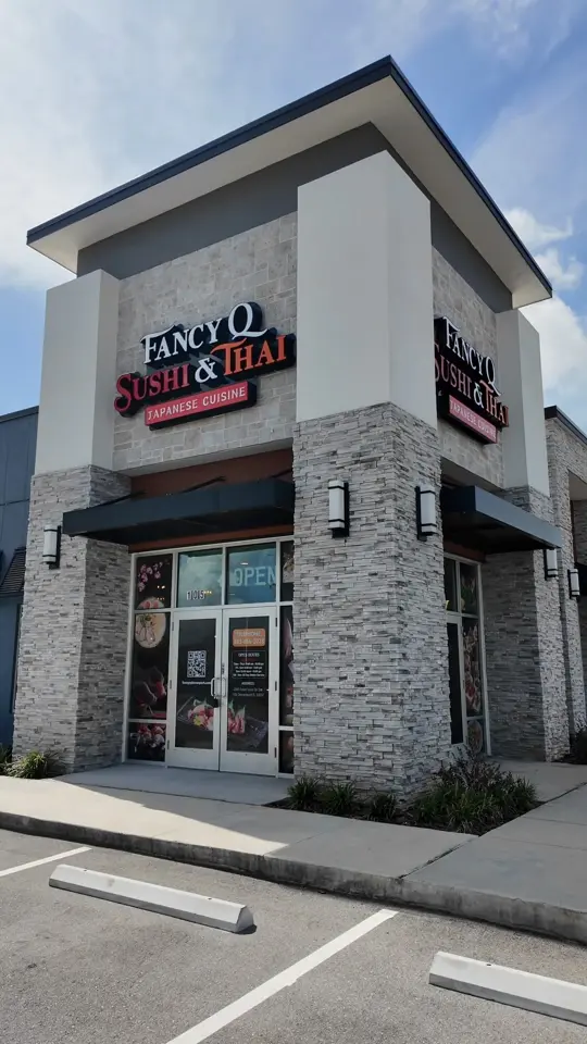 Fancy Q Sushi & Thai in Lakeland showing restaurant opening, sushi, thai food, video by Haines and Haven Residential  on YouTube