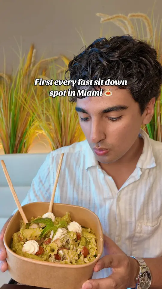 Farina - Fast Italian in Doral showing pizza, the foget ‘bout it, pasta, the italian job, video by foodbross on TikTok