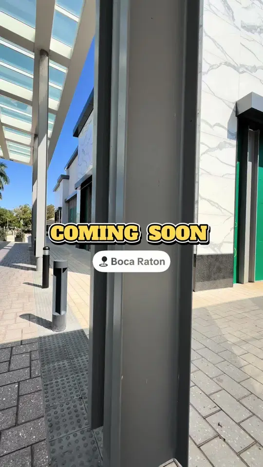 Felice in West Palm Beach showing authentic tuscan cuisine, elevated wine selection, chic cozy atmosphere, video by alexapalmbeach on TikTok