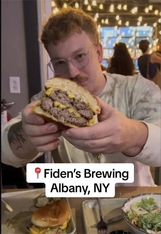 Fidens Brewing Company in Albany showing visit, food review, burgers, wings, video by eatinwithpook on TikTok