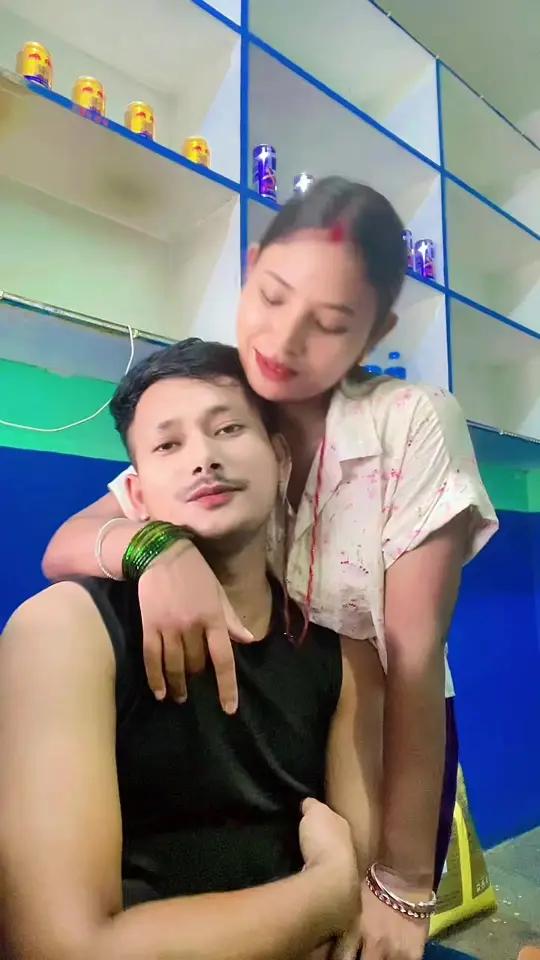 in Florida showing restaurant visit, husband and wife couple, video by makeoversbychhaya3 on TikTok