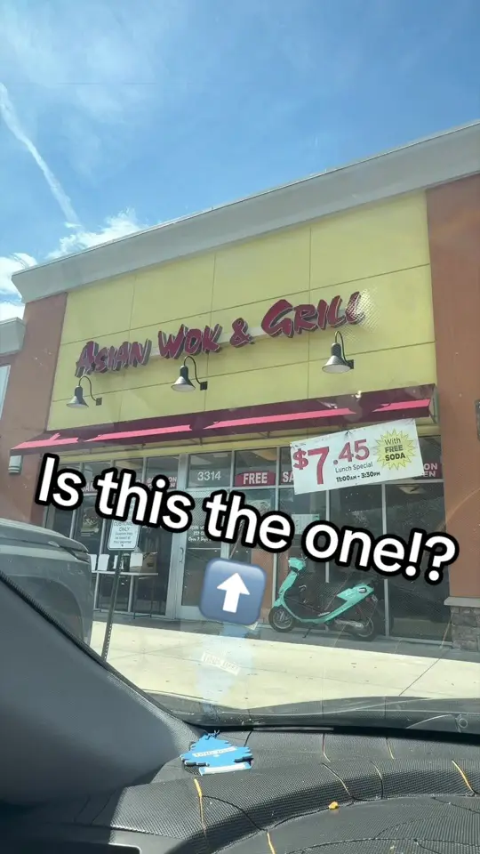 First Wok of Gainesville in Gainesville showing takeout, chinese food, video by viewsofafoodie on TikTok