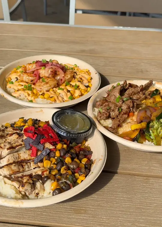 Fish Heads in Pensacola Beach showing restaurant visit, menu inquiry, video by pensacolabeachcom on TikTok